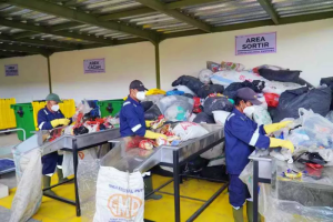 Mahasiswa dan generasi muda punya peran kunci dalam sistem pengelolaan sampah dan pengendalian pencemaran melalui edukasi, inovasi, dan aksi nyata.